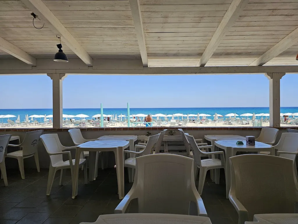 Mario _Motoroil_Marina di Davoli_recensione