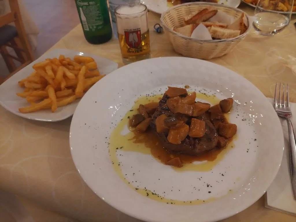 Alessandro Gullà_La rotonda_Marina di Davoli_review