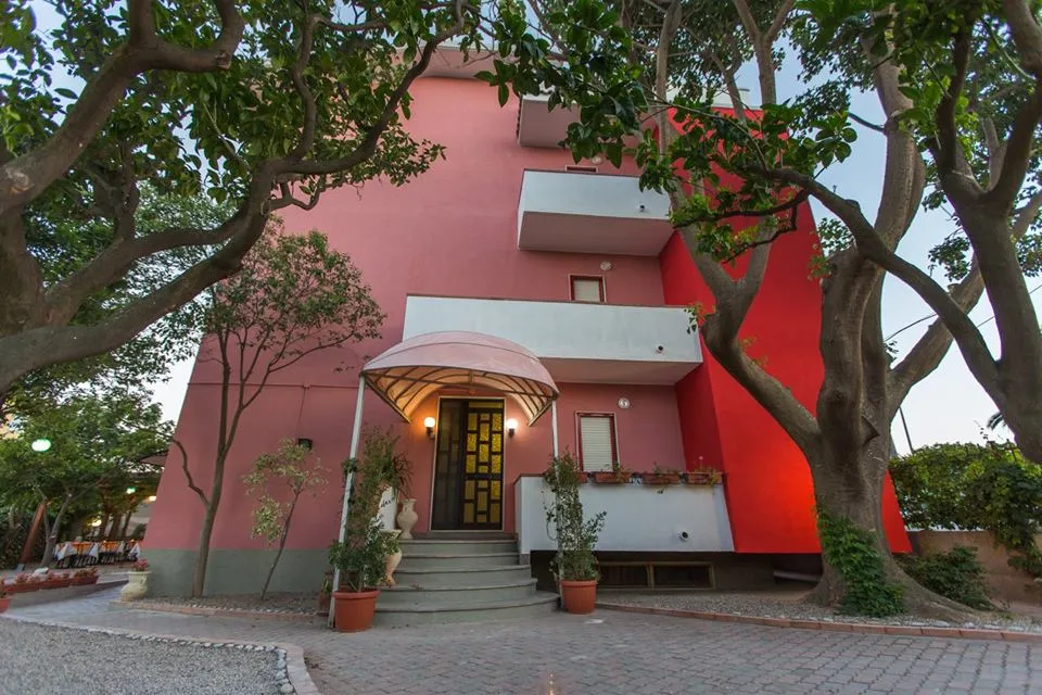 Restaurant Hotel Villa Susy_Marina di Davoli_slider_image_1