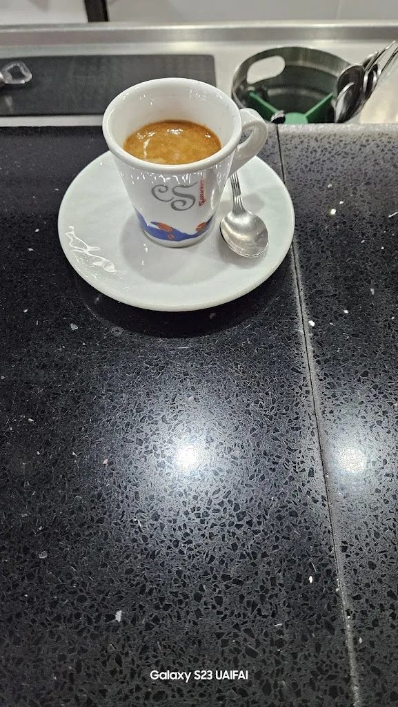 Menü_HAPPY BAR_Marina di Davoli_Bild_1