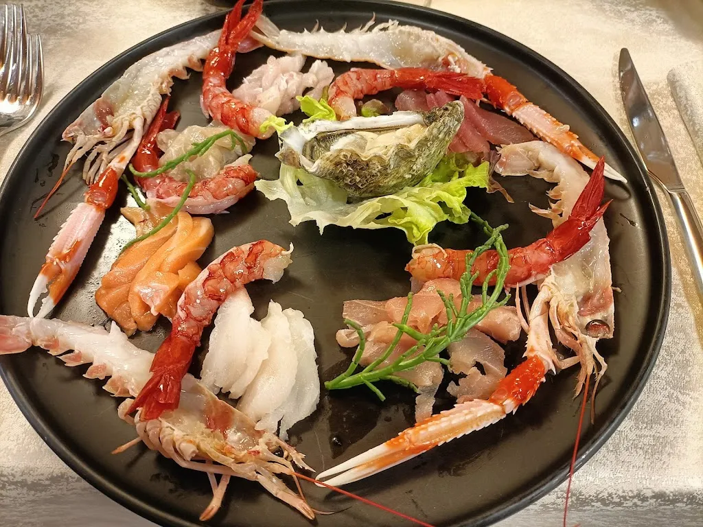 Ristorante Pizzeria Paradise_Marina di Davoli_slider_image_3