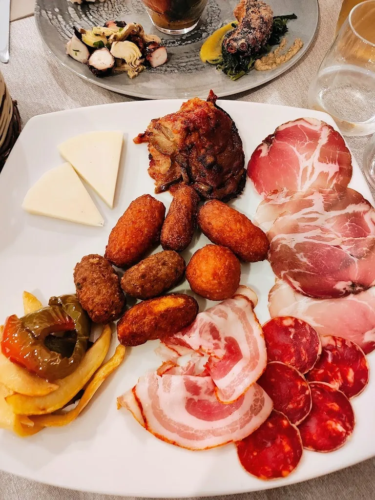 Donna Elena Ristorante_Marina di Davoli_slider_image_2