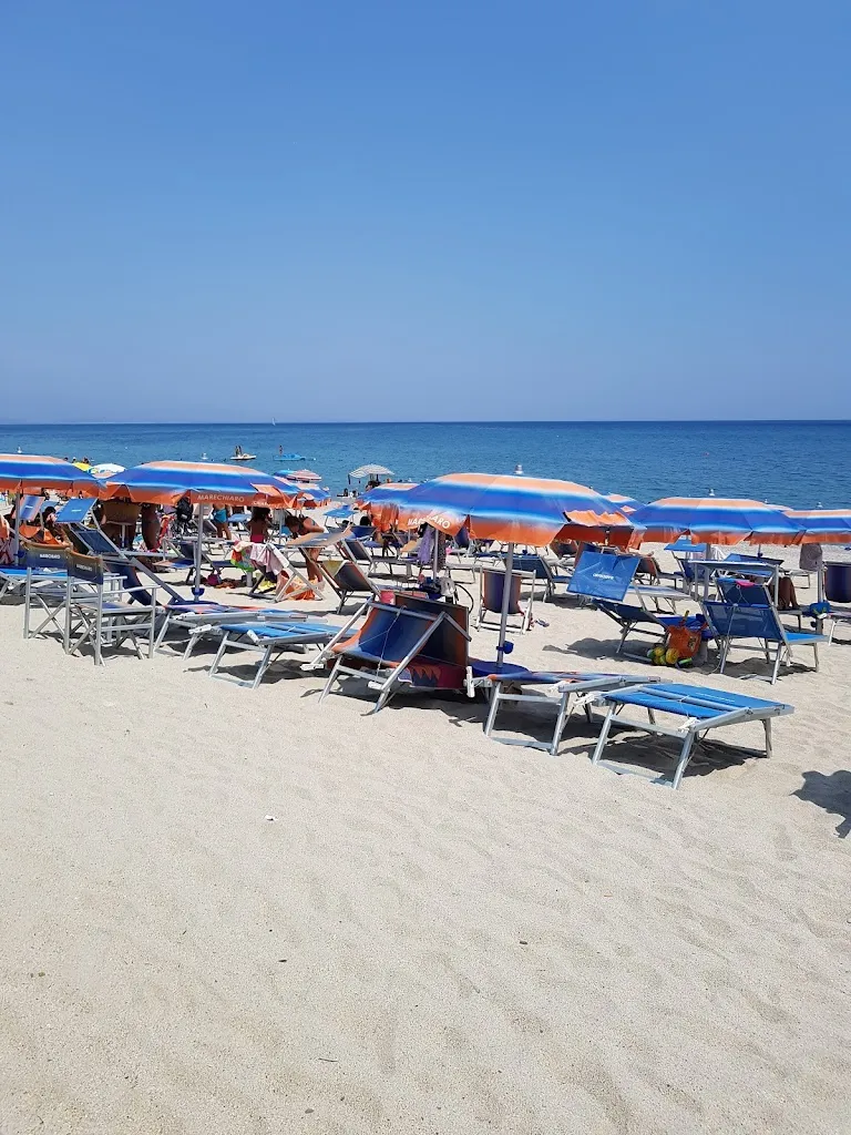 Claudio Corsinovi_Lido Mare Chiaro_Marina di Davoli_review