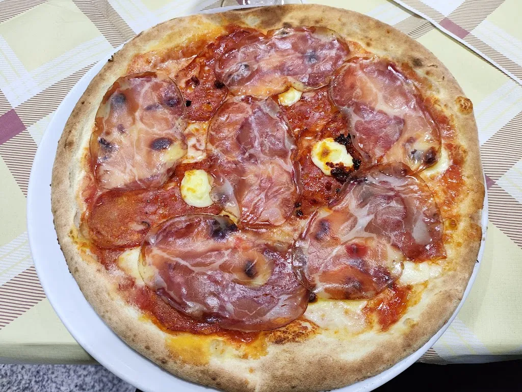 Gianluca Lugarà (Giangio87)_Pizzeria number one annà_Melito di Porto Salvo_review