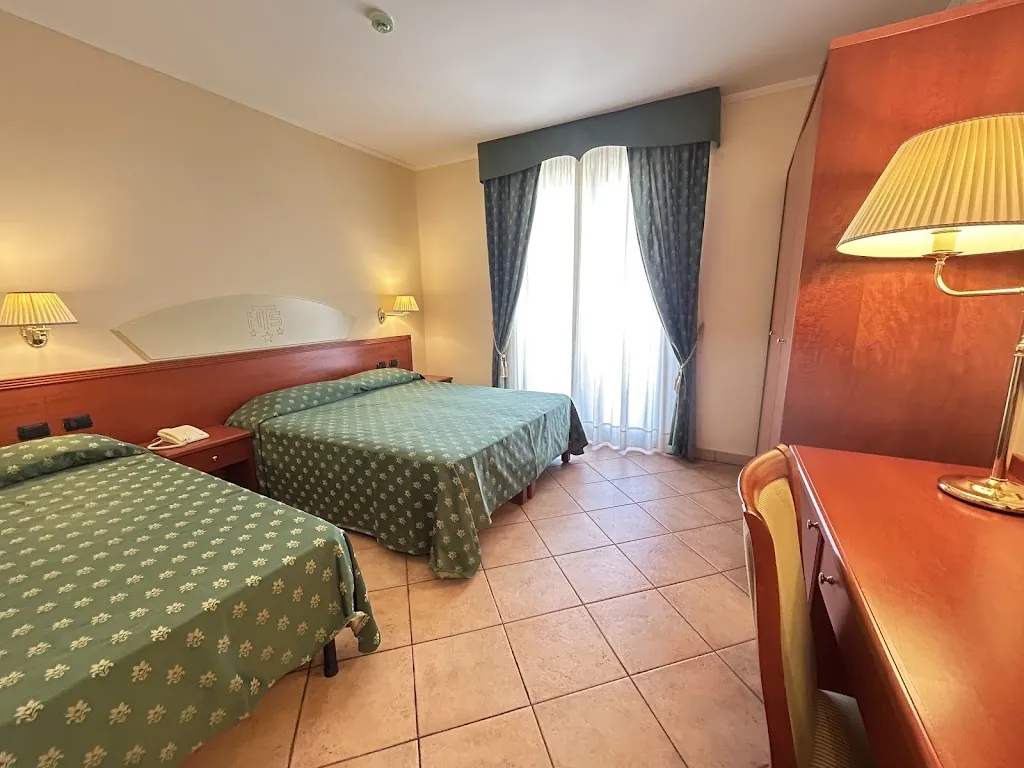 Hotel Tito Serranò restaurant in Melito di Porto Salvo