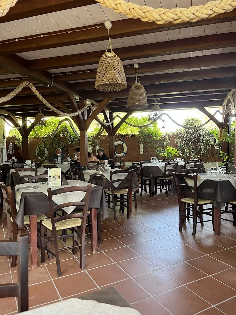 Andrea Jiuang_Ristorante L'Ormeggio_Monasterace_review