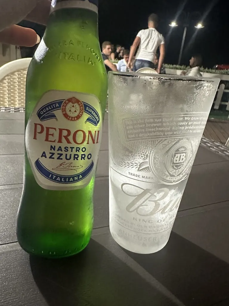 Nicole Righi_O'scugnizzo_Monasterace_review