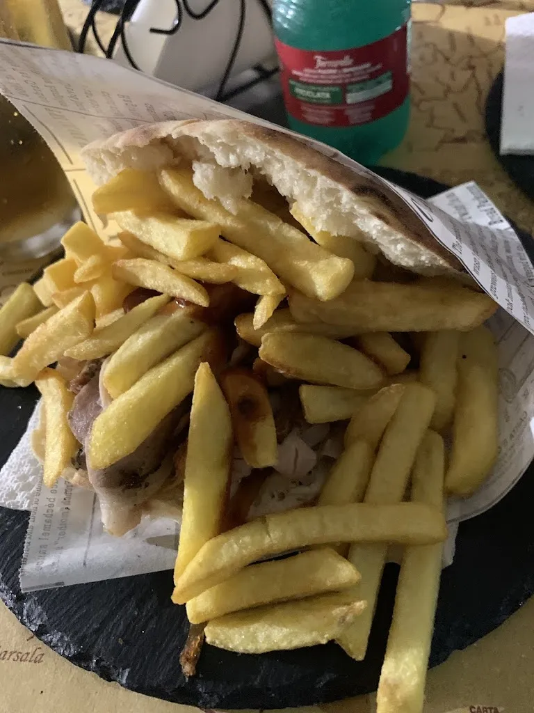 O'scugnizzo restaurant in Monasterace