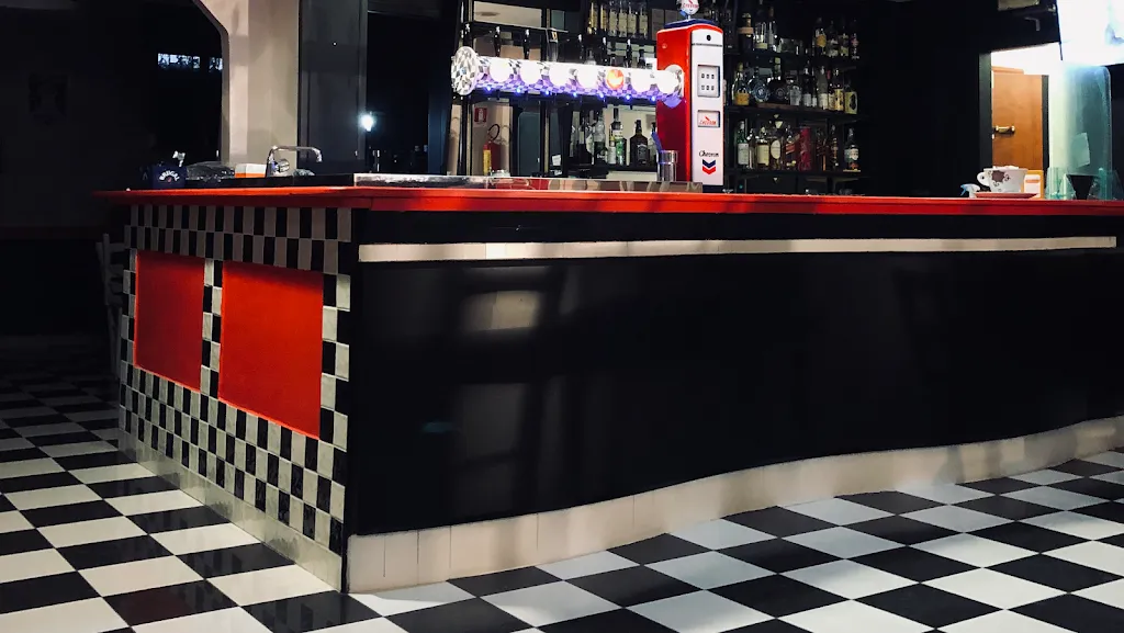 James Dean Pub&Restaurant_Crecchio_slider_image_1