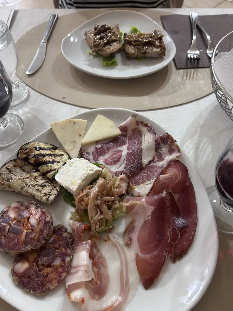 Alex Baldo_Hotel Ristorante Degli Amici_Mongiana_review