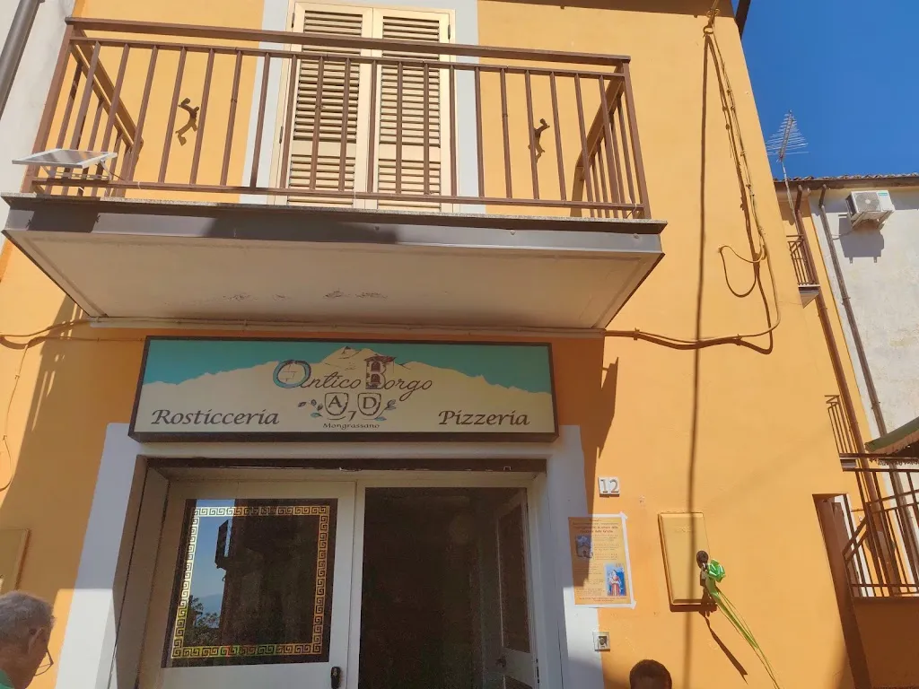 Antico borgo rosticceria pizzeria_Mongrassano_slider_image_1