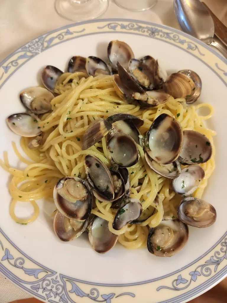 Ristorante La Volpe Pino_Montegiordano_slider_image_3