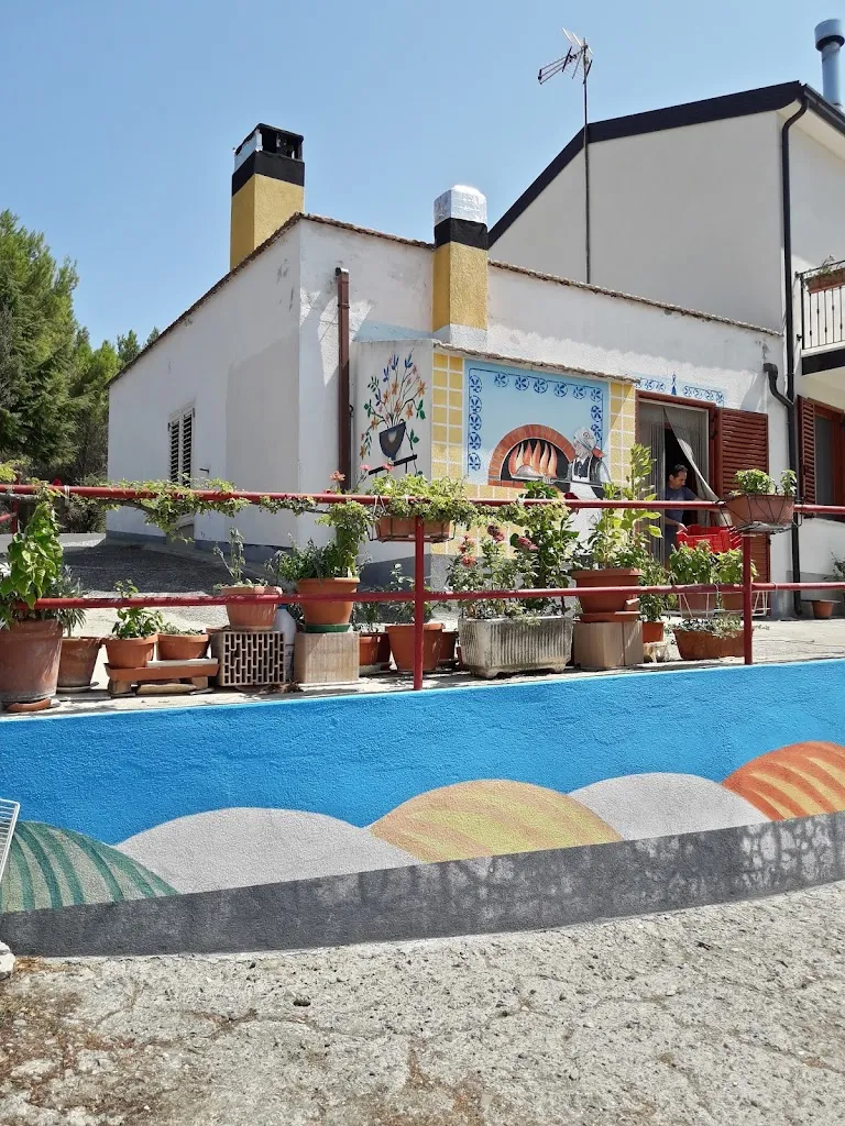 Ristorante Il Murales_Montegiordano_slider_image_1