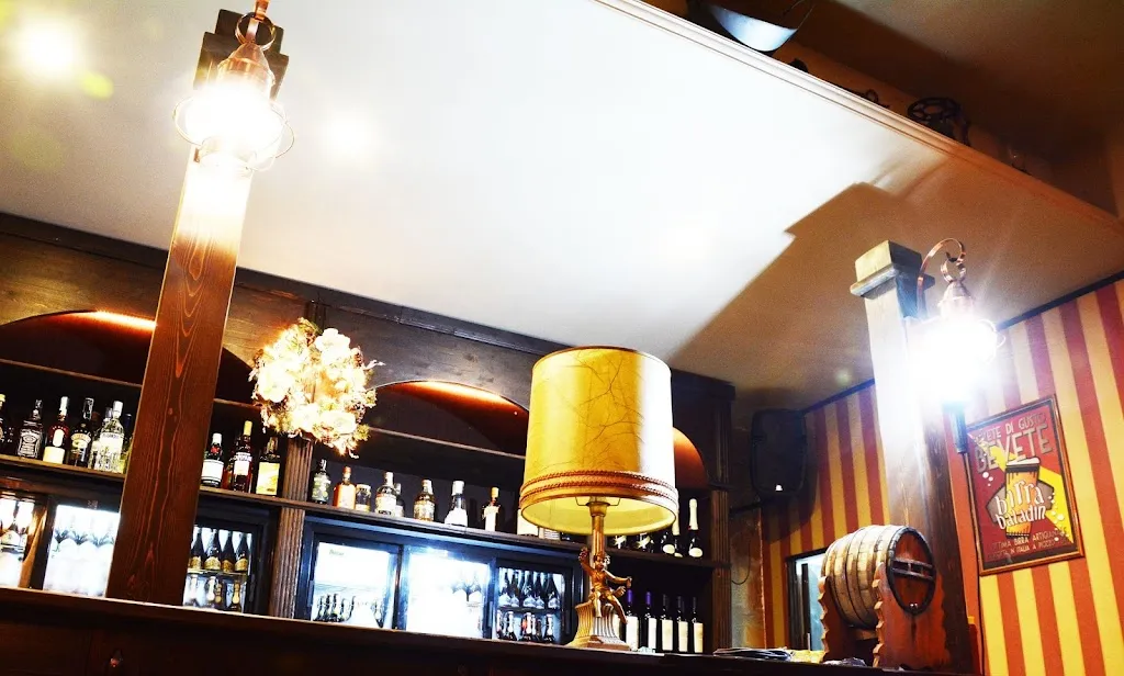 Berrygrain Pub_Montebello Jonico_slider_image_1