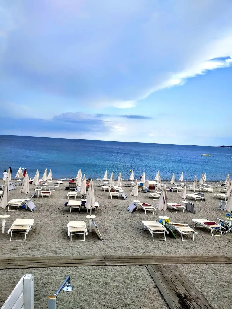 Lido San Felice_Montepaone Lido_slider_image_1