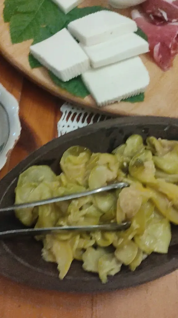 Ristorante @ Agriturismo La Locanda del Parco_Morano Calabro_slider_image_2