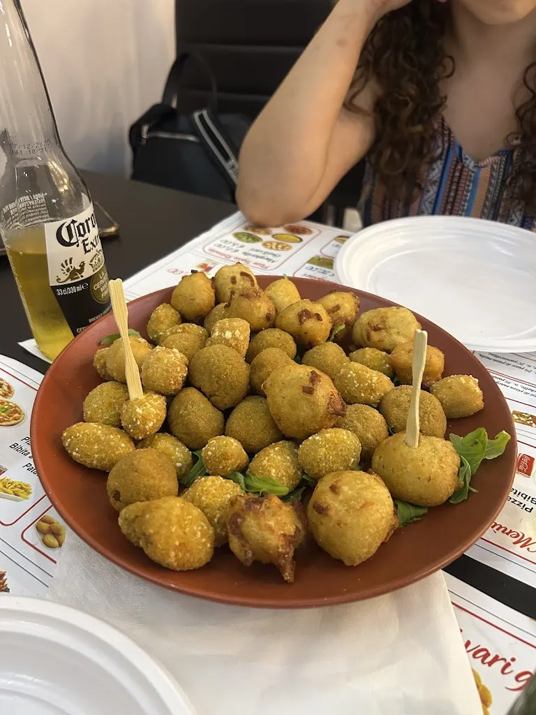 Frenky Versaci _Il taglio giusto da Carmelo_Morano Calabro_review