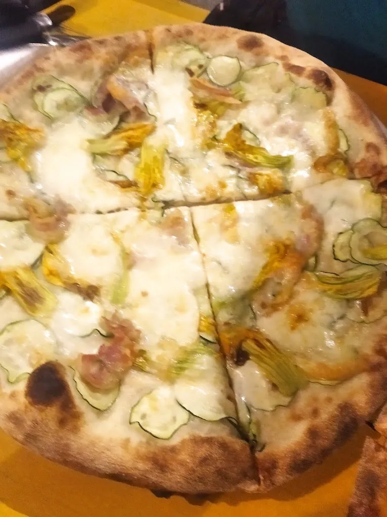 Menu_Flying Pizza( pizzeria da asporto con forno a legna)_Morano Calabro_image_4