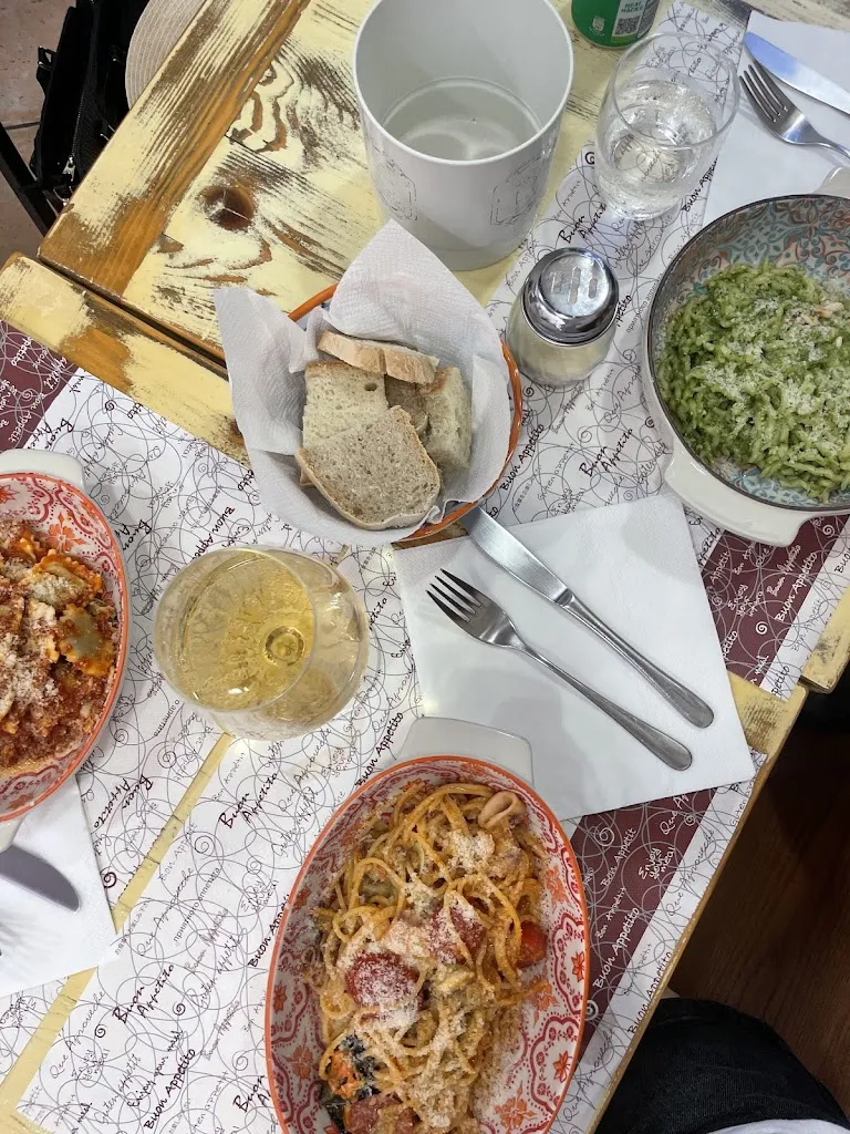 Adrianna Chamera_San Martino Gastronomia_Monterosso Calabro_review