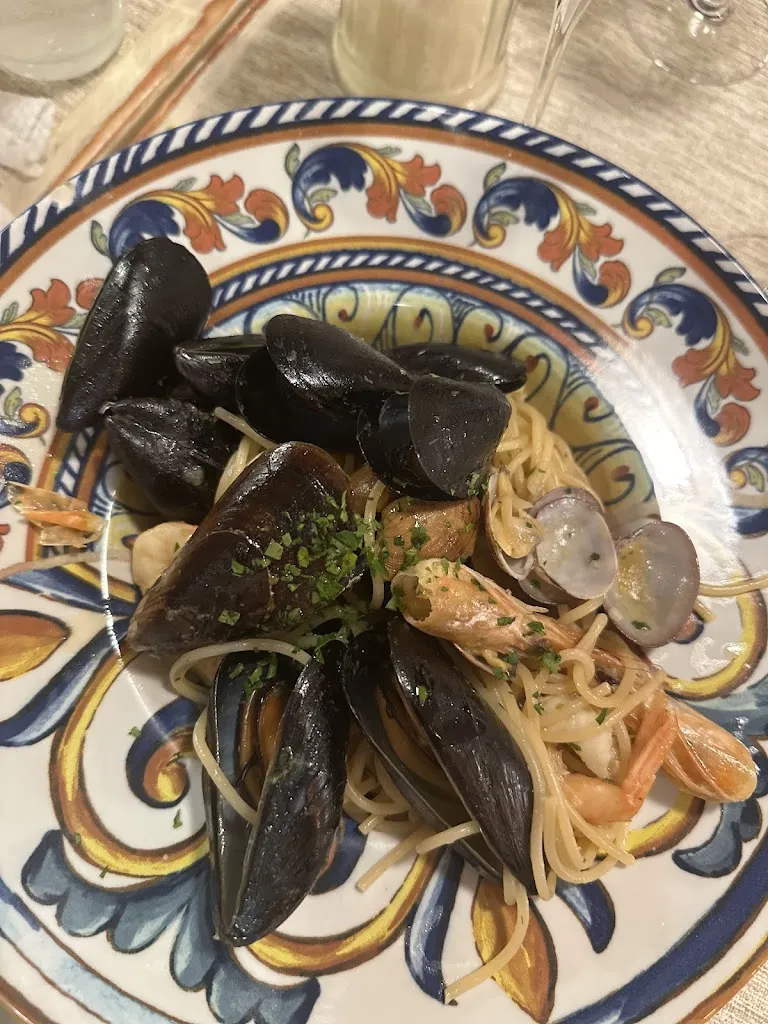 Benjamin Rasimov_Tosca Bistrot_Monterosso Calabro_review