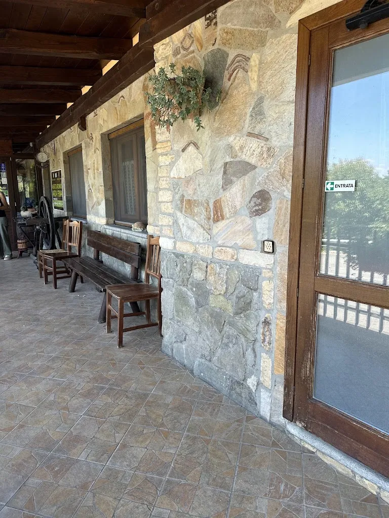 Restaurant @ Agriturismo Aria Fina restaurant in Mormanno