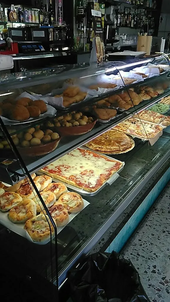 Pizzeria-Bar Ciopper restaurant in Mosorrofa