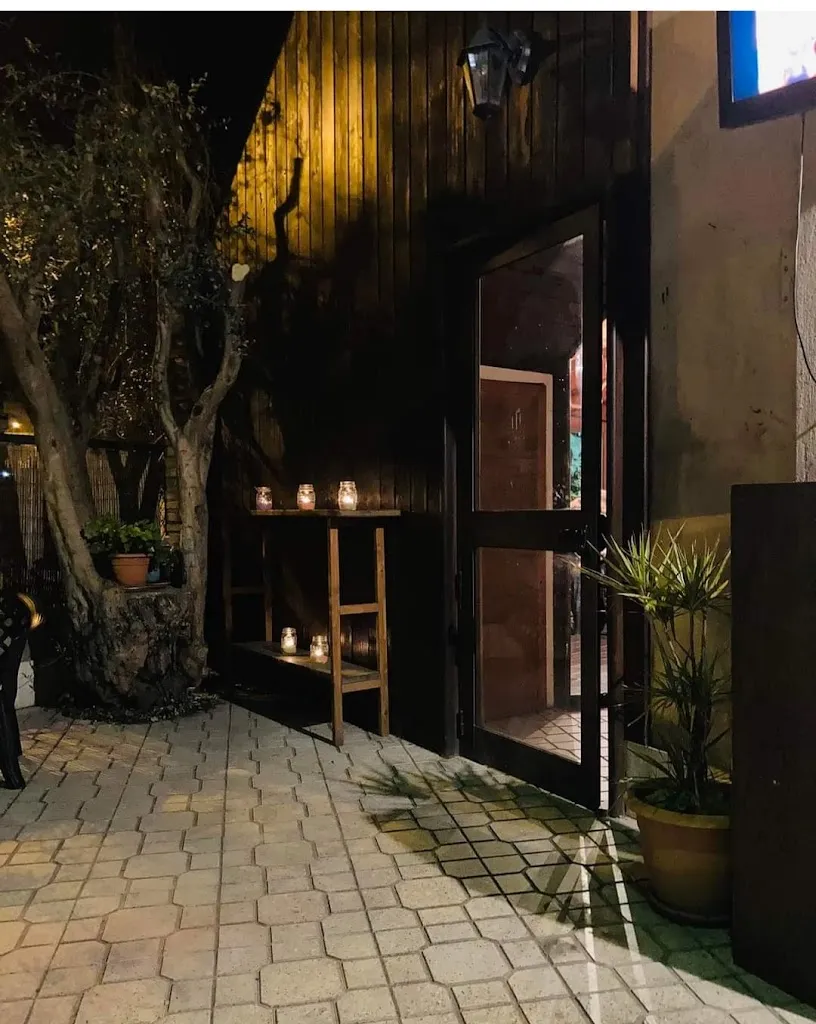 Il Circoletto restaurant in Mosorrofa