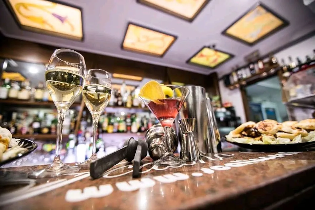 Scalino Cafè Wine bar e Bistrot dal 2006_Montalto Uffugo_slider_image_3