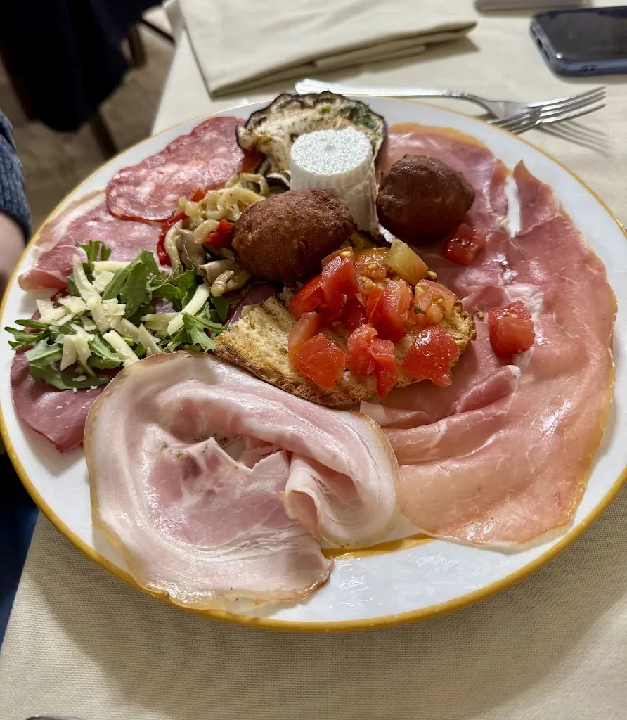 Ristorante Pizzeria La Ciambotta_Montalto Uffugo_slider_image_3