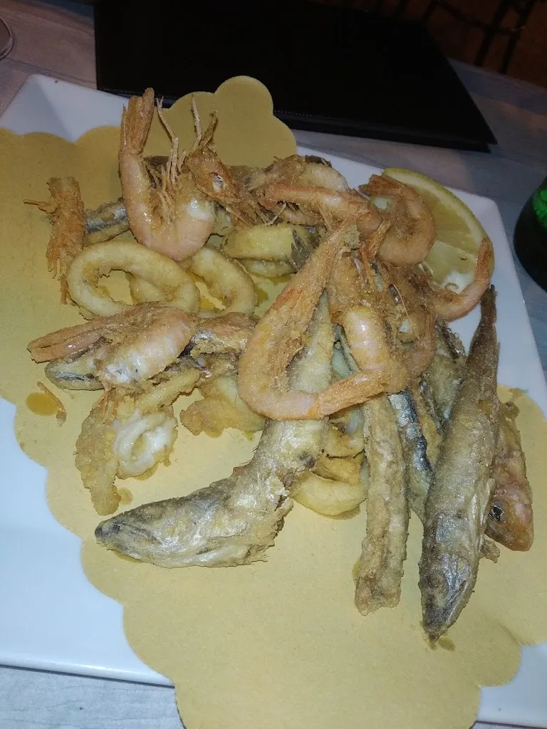 Menu_Acqua Pazza pesce e pizza contemporanea_Montalto Uffugo_image_4