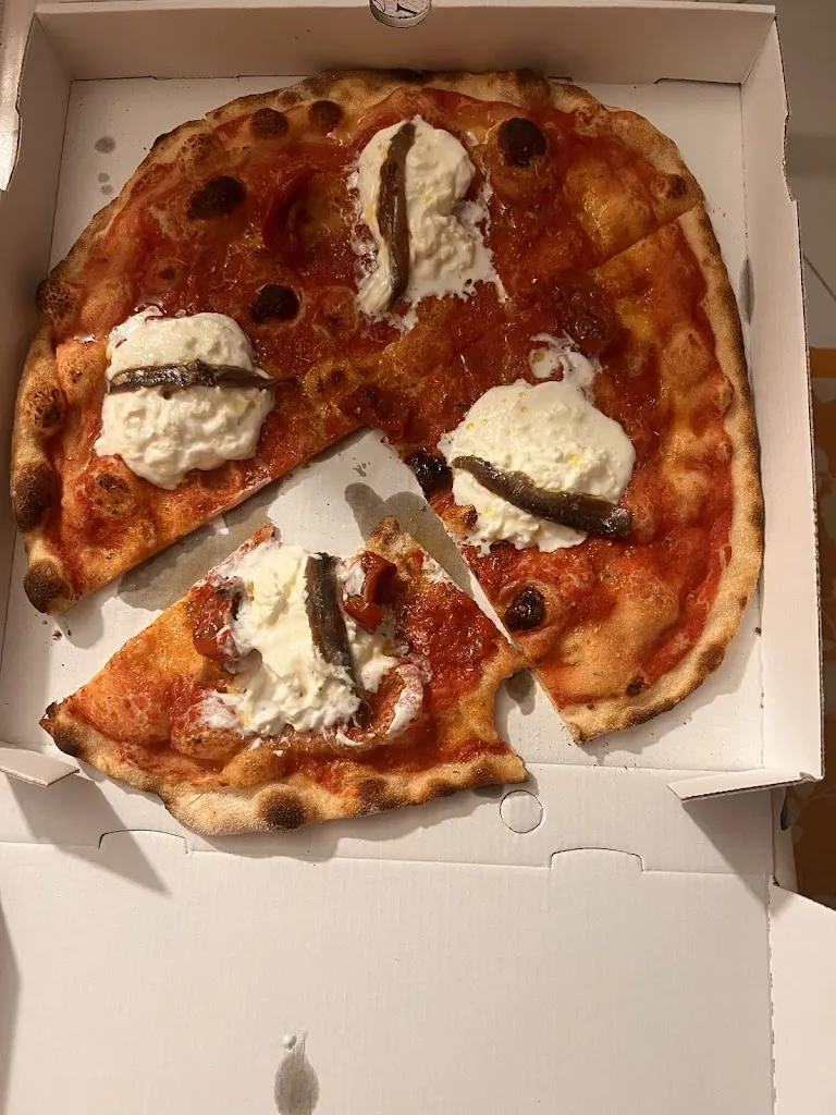 Cesare Costanzo_Acqua Pazza pesce e pizza contemporanea_Montalto Uffugo_review