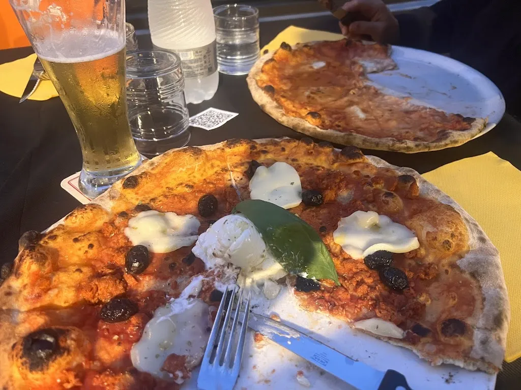 Ondrej Jánoška_da Gino_Montalto Uffugo_review