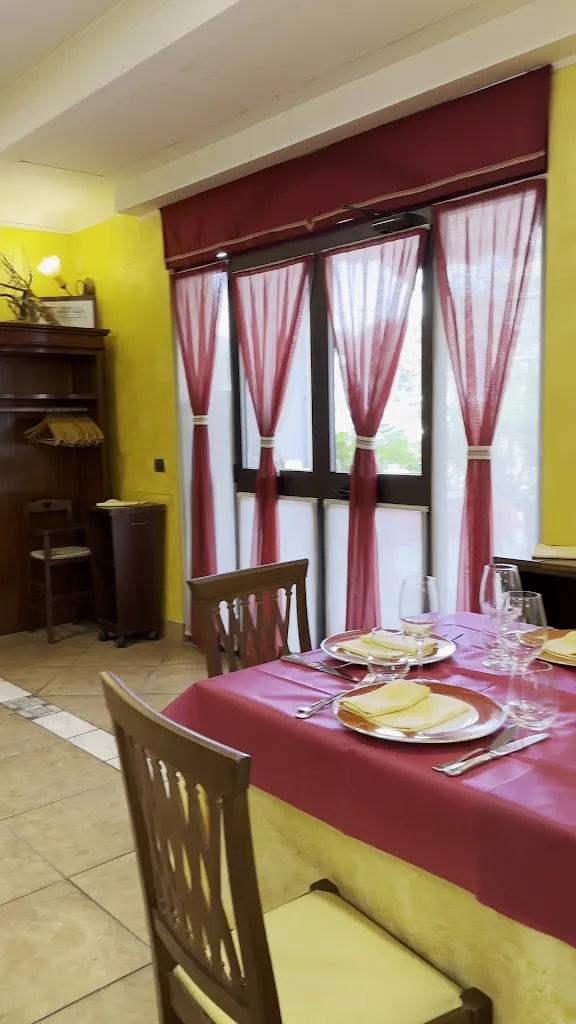 Ristorante Elefante Rosso_Montalto Uffugo_slider_image_2