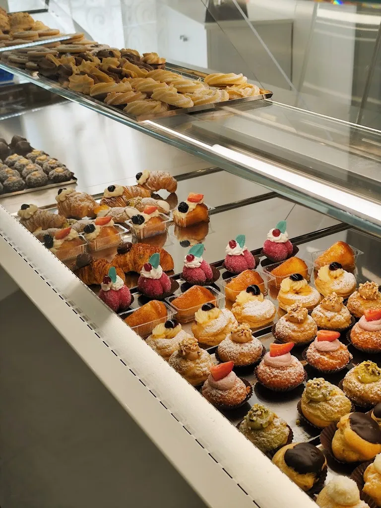 Claudia R._Pasticceria Dolce Vita_Montalto Uffugo_Bewertung