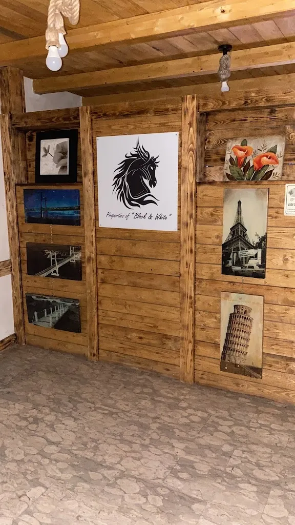 Black&White - Bar-Gelateria-Rosticceria_Mottafollone_slider_image_2