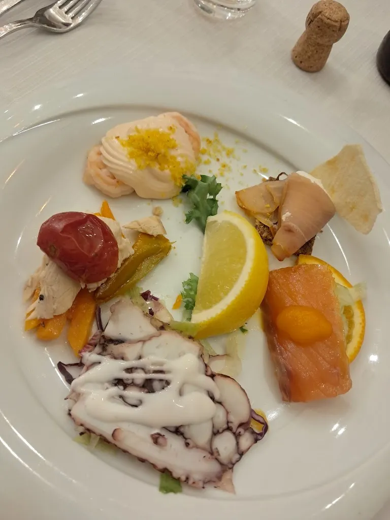 SANDRA MAV_Lido Sogno_Motta San Giovanni_recensione