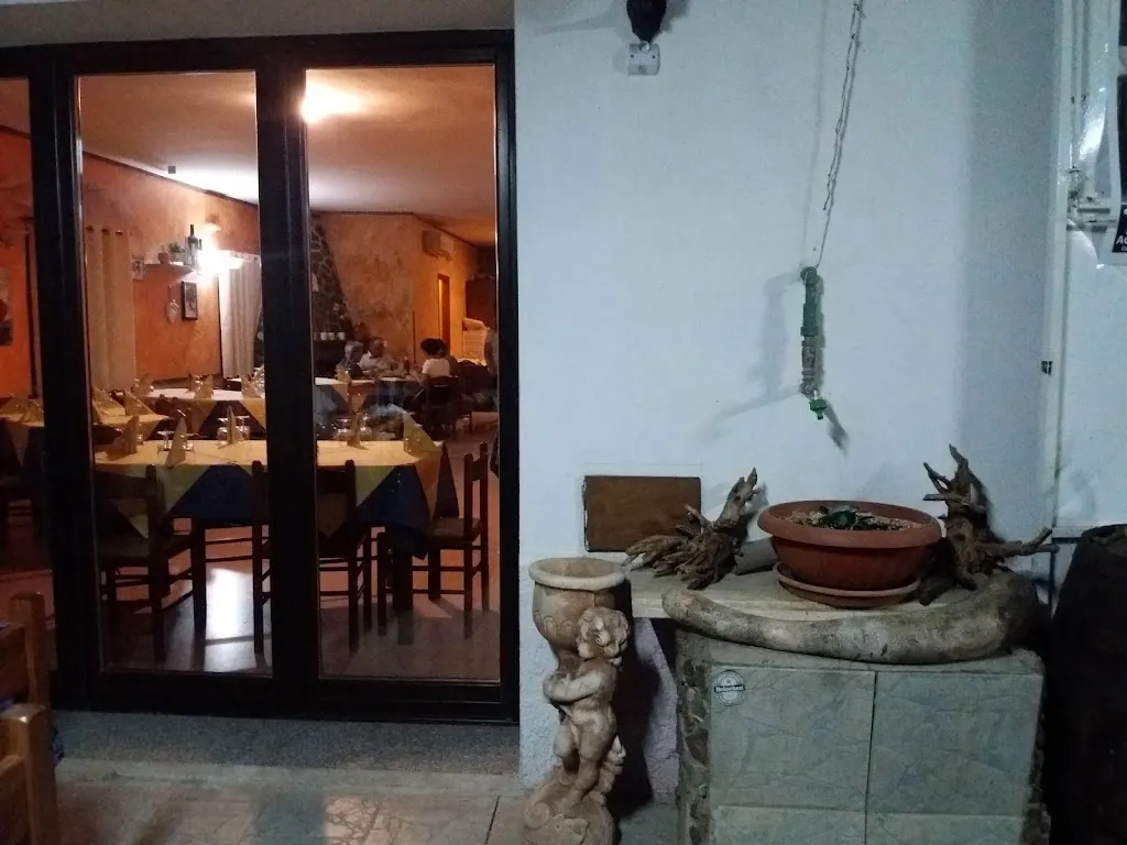 Ristorante Pizzeria La Noce restaurant in Nocara