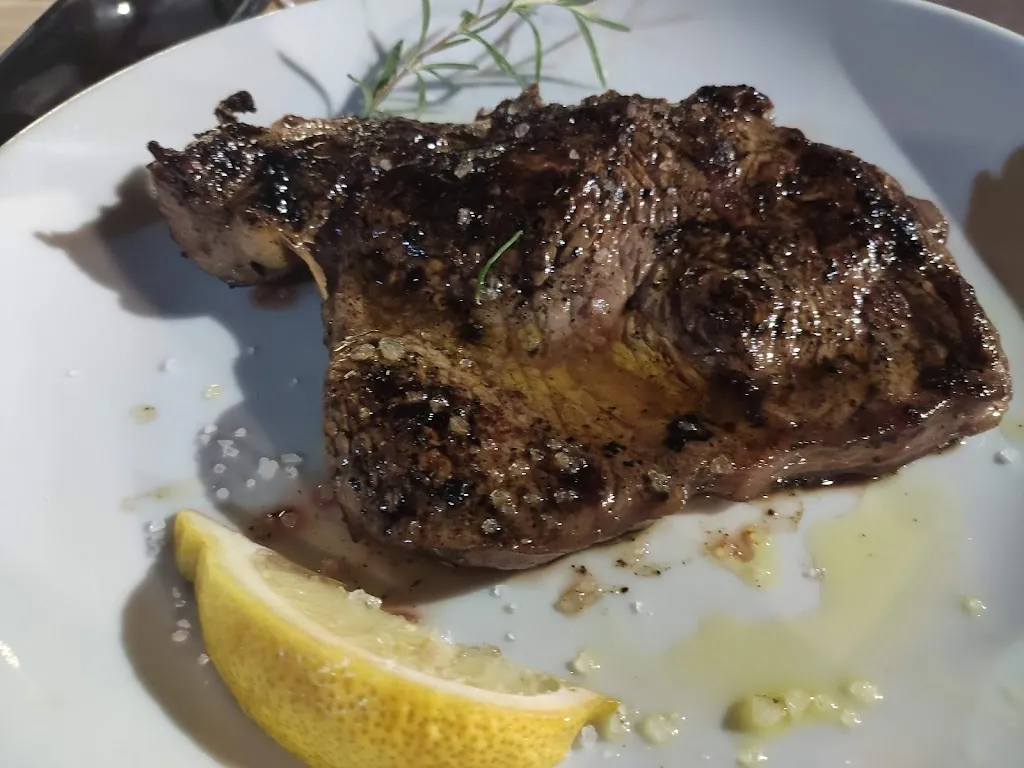 Erica Strangis_Braceria Garden 