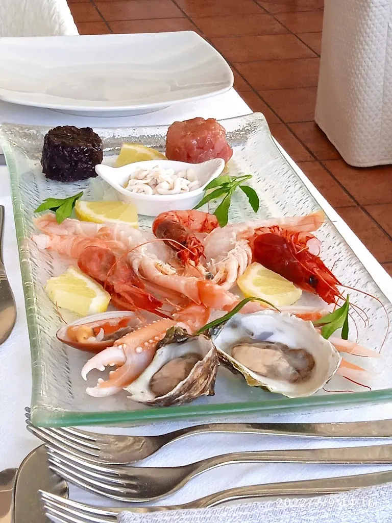 Ristorante L'Aragosta_Nocera Terinese_slider_image_3