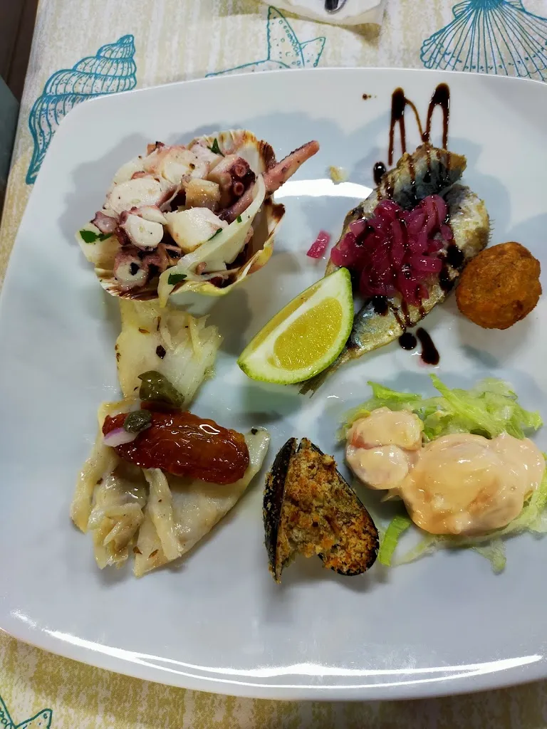 Menu_The Shark_Palizzi Marina_image_8