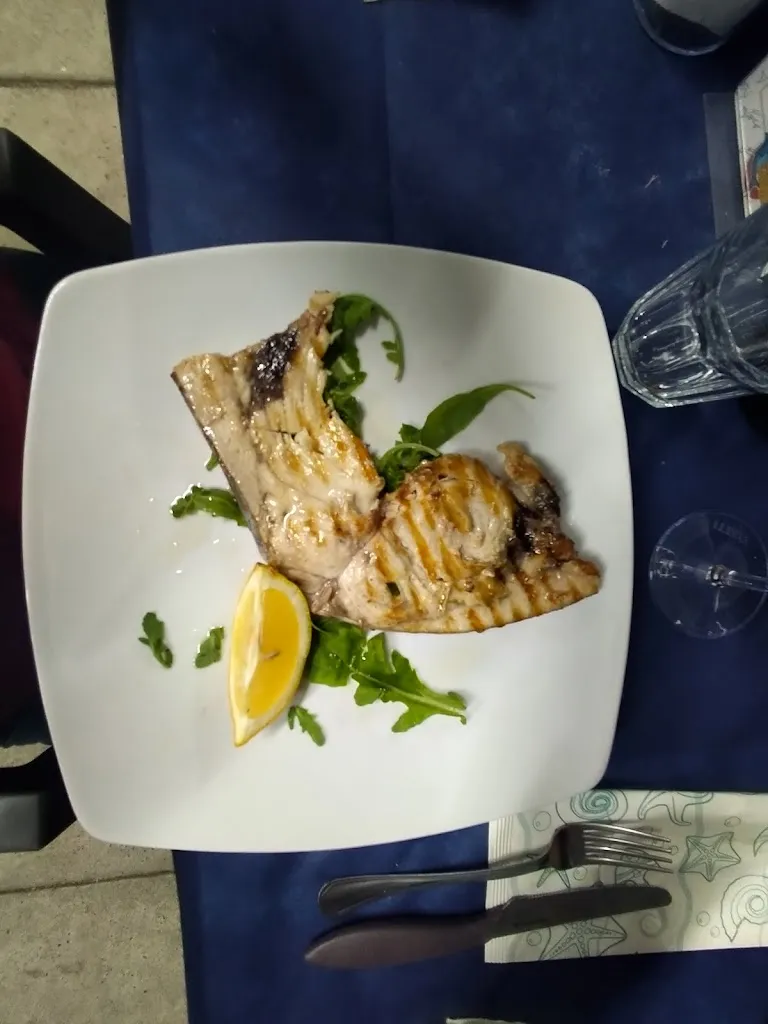 Menu_The Shark_Palizzi Marina_image_9