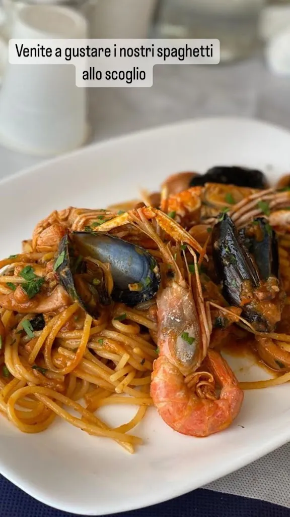 Ultima Spiaggia Ristorante Pub_Palizzi Marina_slider_image_3