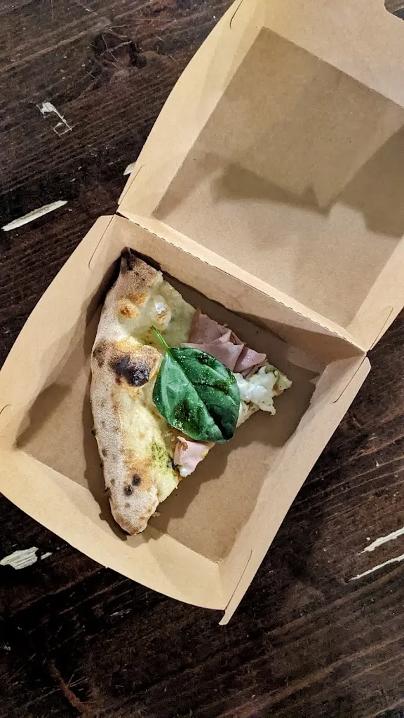 Maria Antonietta Ligato_Night Life Pub Sacca' Giovanni_Palizzi Marina_recensione