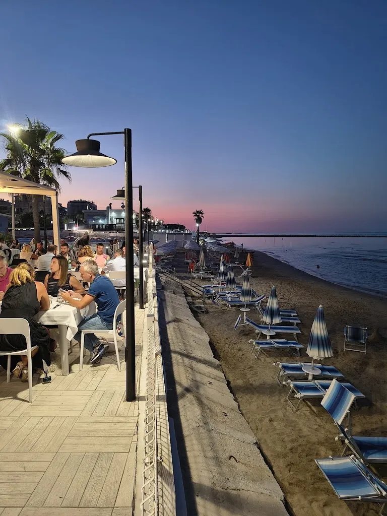 Boracay Chalet_Alba Adriatica_slider_image_1