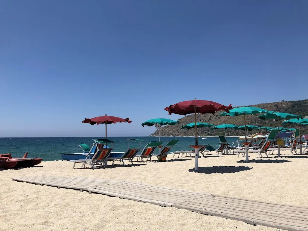 M. T._Ristorante-Lido le Sirene_Nicotera_review