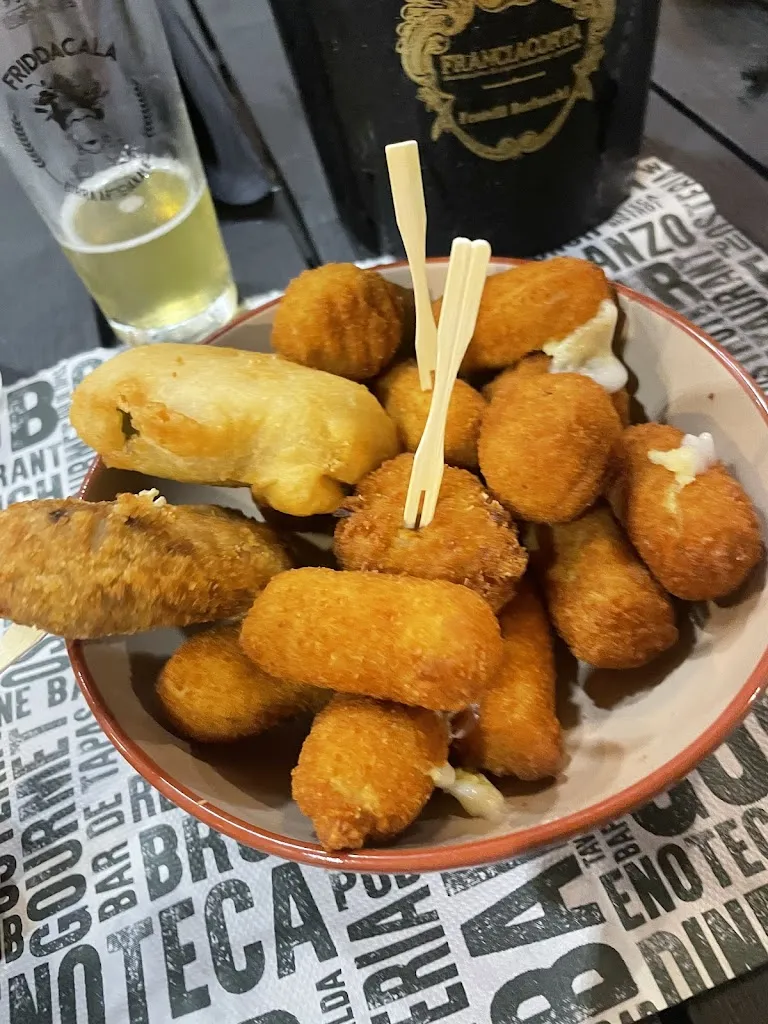 Giacomo Pisaneschi_U vicu_Nicotera_Bewertung