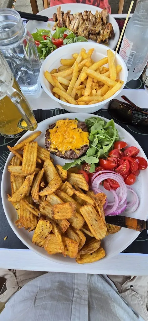 Enrico Camisasca_Chalet cupello_Cupello_review