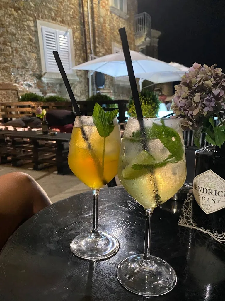 Menu_One 15.9_Nicotera_image_3