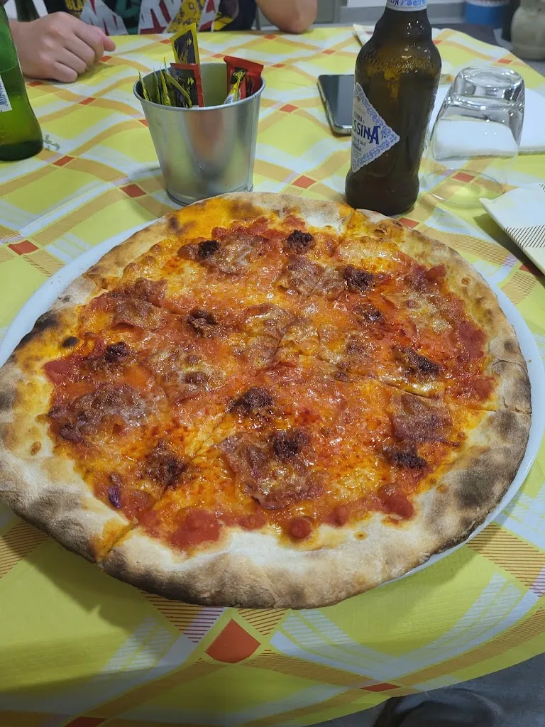 Andre Ossowski_PIZZERIA - LO SFIZIO_Nicotera_review