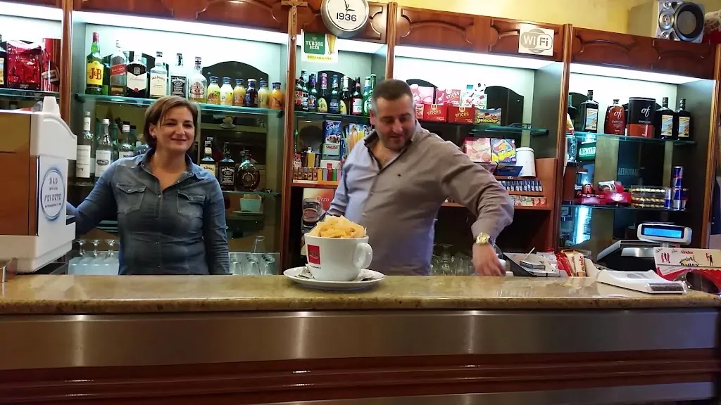 BAR CELESTE_Paravati_slider_image_2